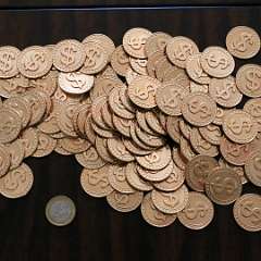 25: Pirate_Metal_S_Coin