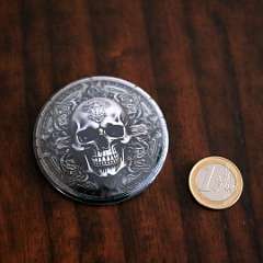 38: Skull1_Fridge_Magnet
