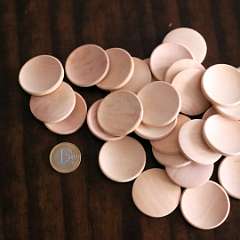 11: Wooden_Round_Ornament_5cm