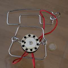 3: Metal Telephone - Constantin