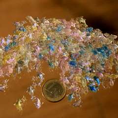91: 200Pcs Mini Shining Dolphin Resin