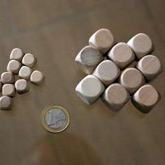 44: Cubes 10 mm 18 mm