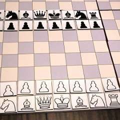31: Chess-Hanging