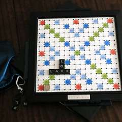 55: Scrabble deLuxe