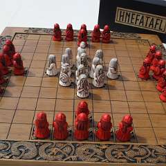 9: Hnefatafl5